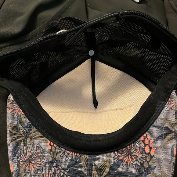 Vans floral hat - Picture 3 of 4